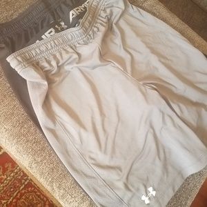 Yxl under armour shorts NWOT